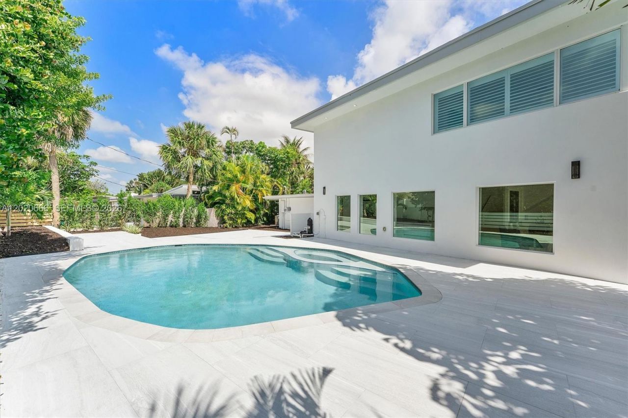 1903 Bay Dr , Pompano Beach, FL 33062 Photo