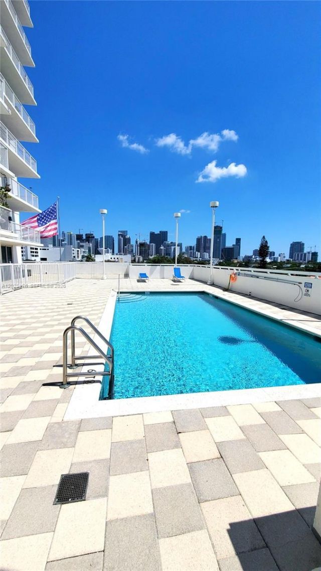 900 SW 8th St , Unit 1501, Miami, FL 33130 Photo