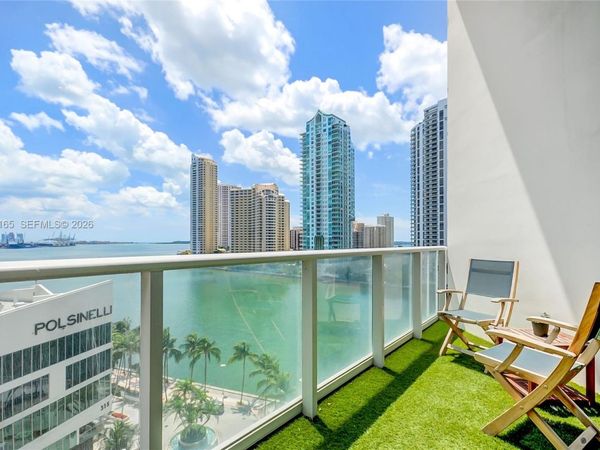 300 S Biscayne Bluv , Unit L-1022, Miami, FL 33131