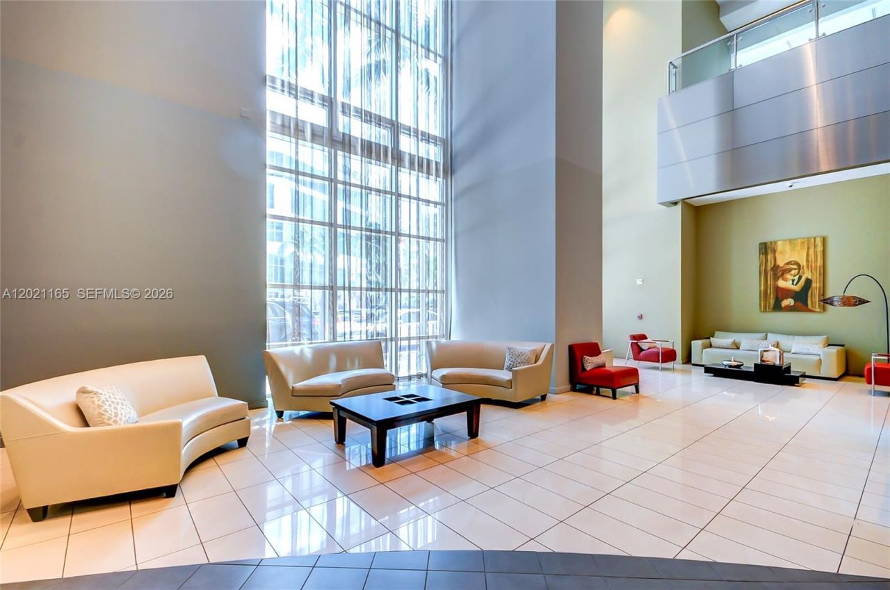 300 S Biscayne Bluv , Unit L-1022, Miami, FL 33131 Photo