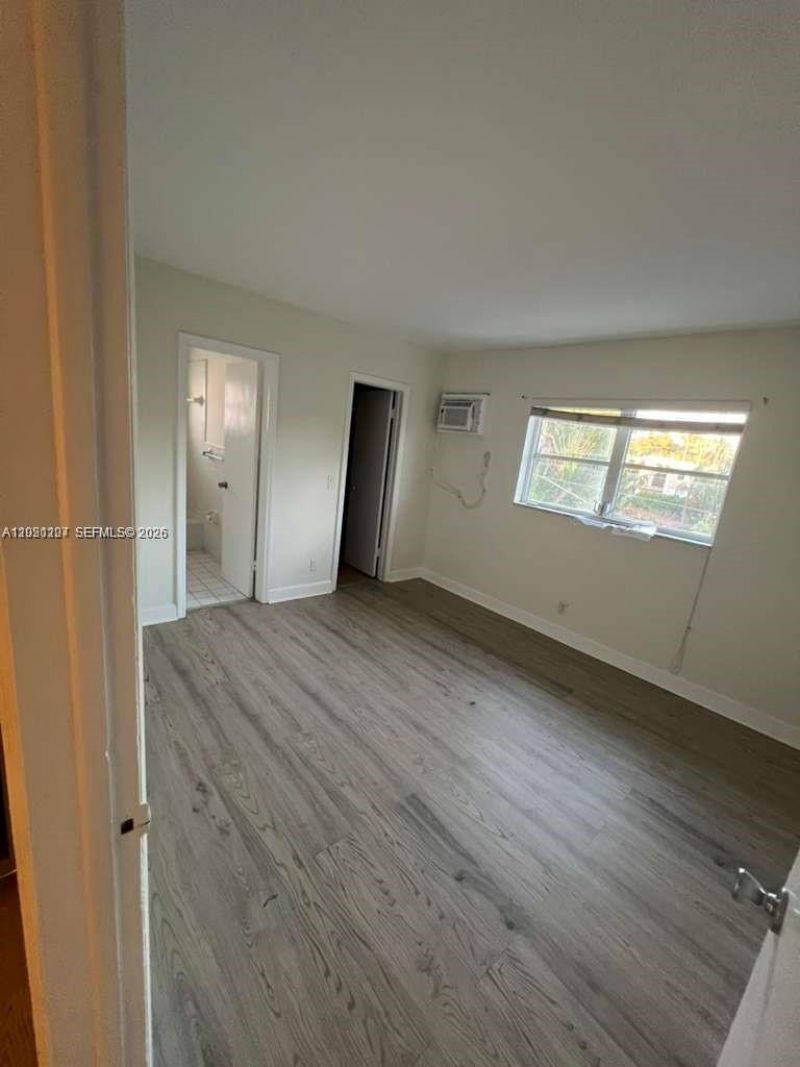 1100 NE 9th Ave , Unit 305, Fort Lauderdale, FL 33304 Photo