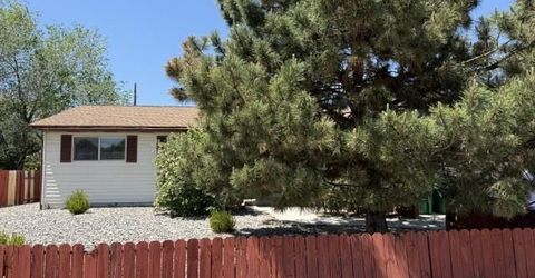 3225 Lucerne Way, Sparks, NV 89431 Photo