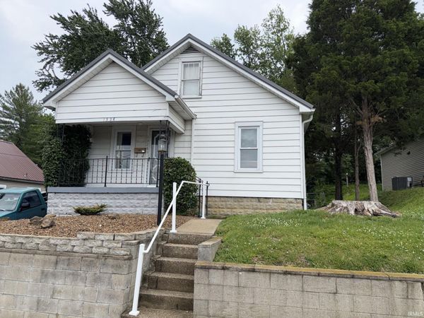 1326 Leopold Street, Jasper, IN 47546