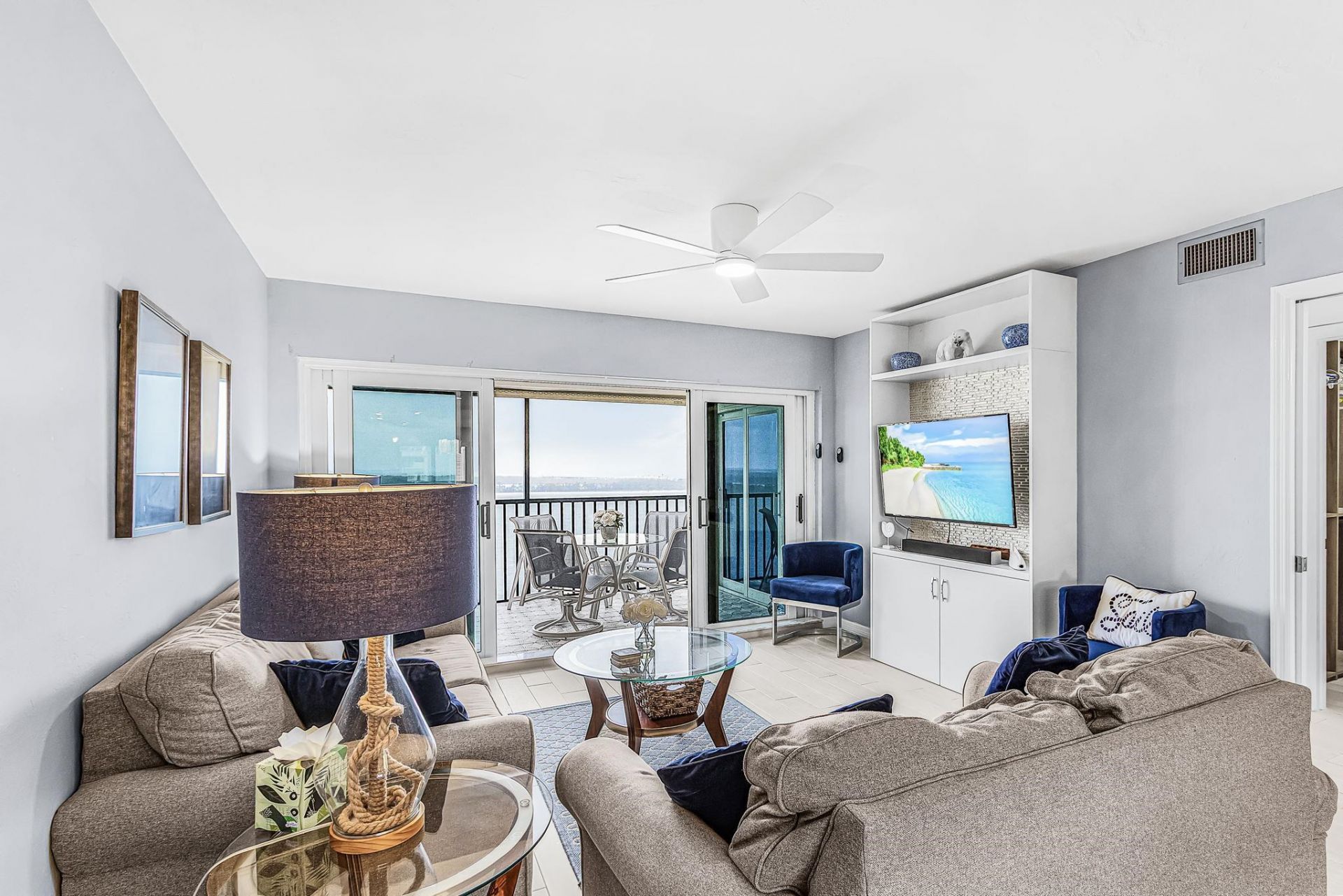 8402 Estero Blvd, Unit 704, Fort Myers Beach, FL 33931 Photo