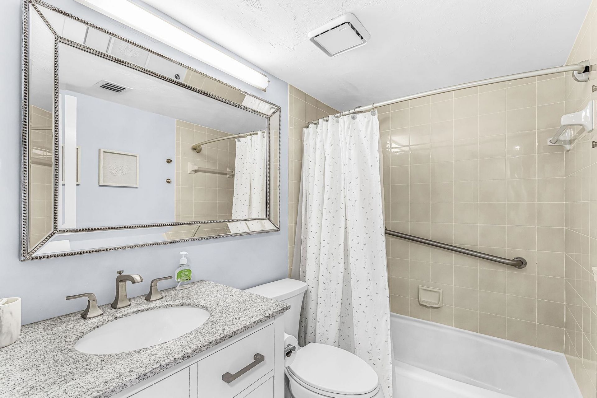 8402 Estero Blvd, Unit 704, Fort Myers Beach, FL 33931 Photo
