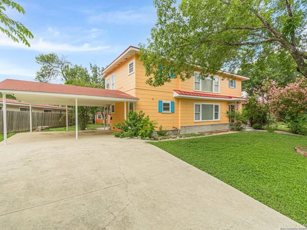 416 ALEXANDER HAMILTON DR, San Antonio, TX 78228