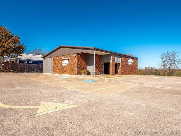 1029 E Washington , McAlester, OK 74501