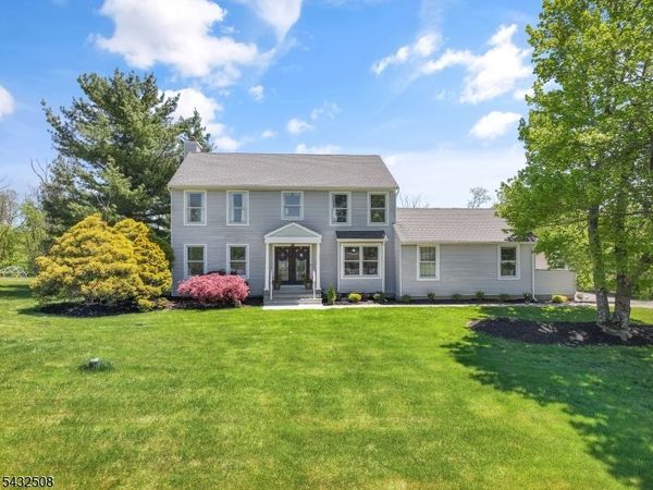 22 Lauren Ln, Vernon, NJ 07461