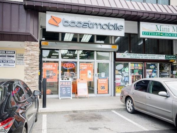 446 Chamberlain Ave, Paterson, NJ 07522