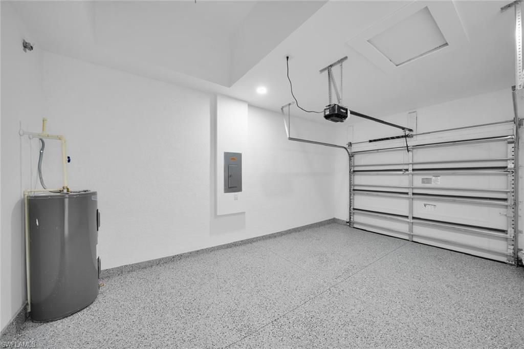 330 / 332 Bell Blvd S, Lehigh Acres, FL 33974 Photo