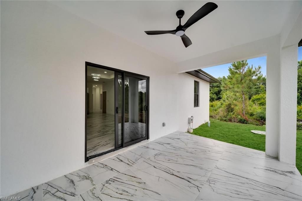 330 / 332 Bell Blvd S, Lehigh Acres, FL 33974 Photo