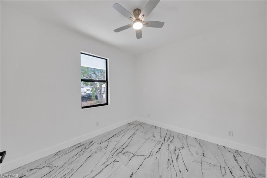 330 / 332 Bell Blvd S, Lehigh Acres, FL 33974 Photo