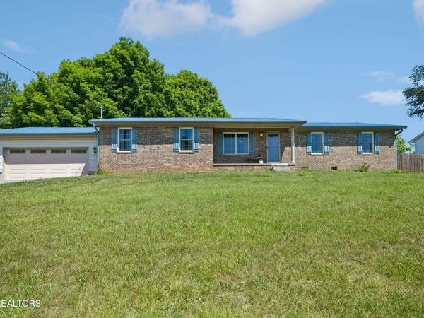 6121 W Emory Rd, Knoxville, TN 37931