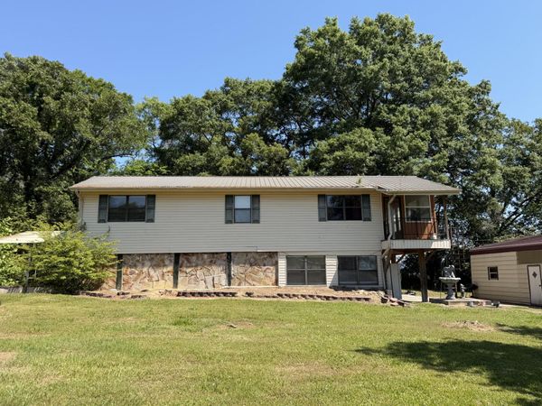 135 County Road 478 , Bridgeport, AL 35740