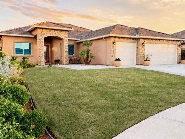 4309 Sierra Madre, Bakersfield, CA 93313