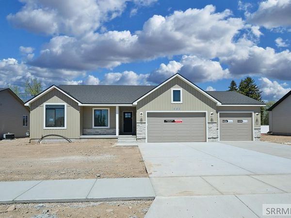 424 Willow Bend Avenue, RIGBY, ID 83442