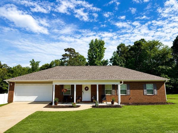 13 Foxwood Street, Arkadelphia, AR 71923