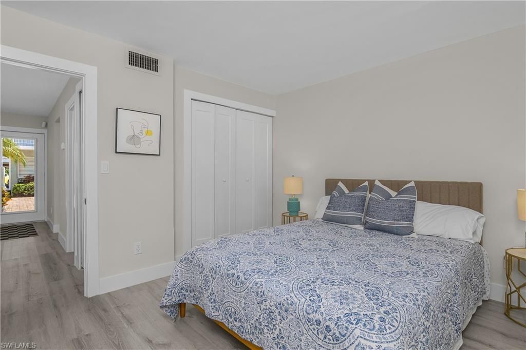 663 12th Ave S, Unit 663, Naples, FL 34102 Photo