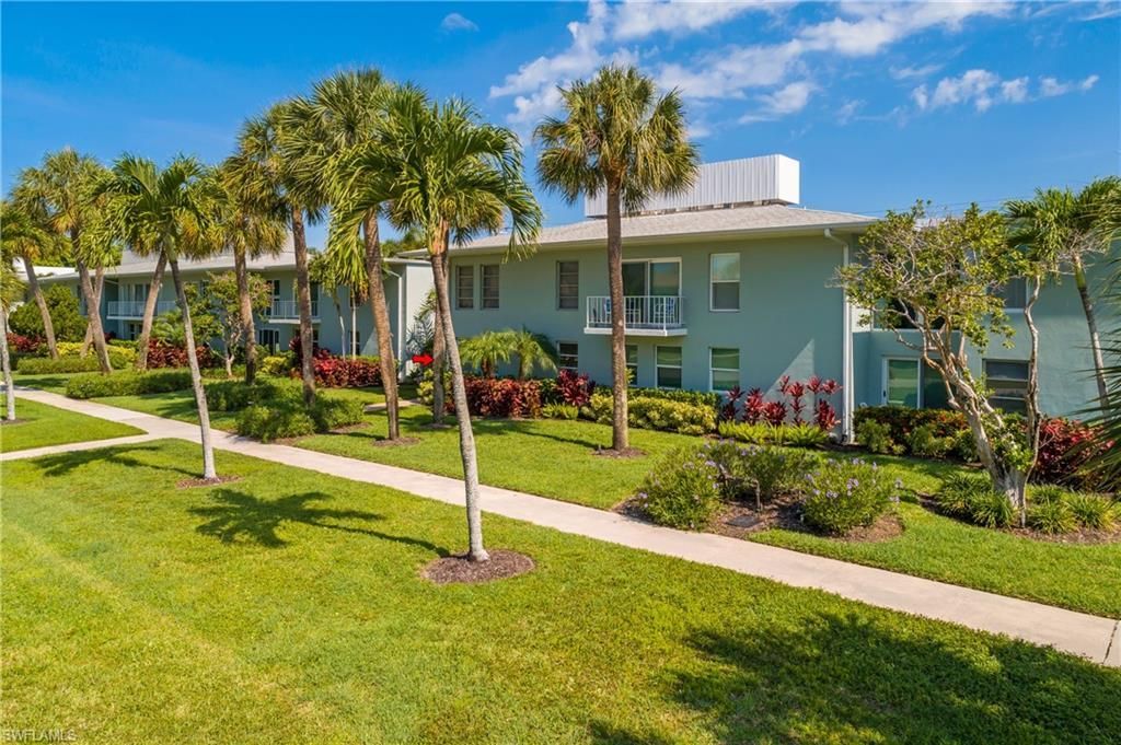 663 12th Ave S, Unit 663, Naples, FL 34102 Photo