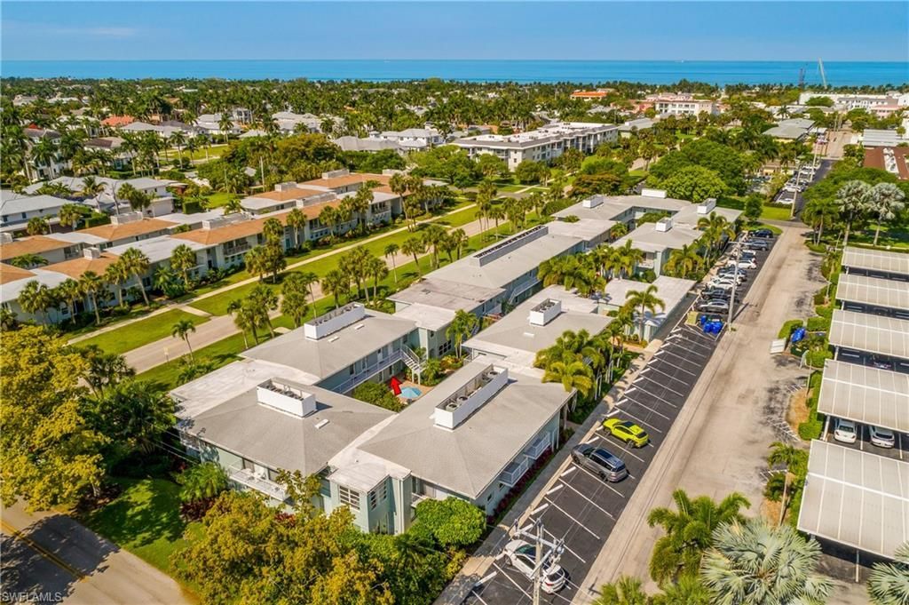 663 12th Ave S, Unit 663, Naples, FL 34102 Photo