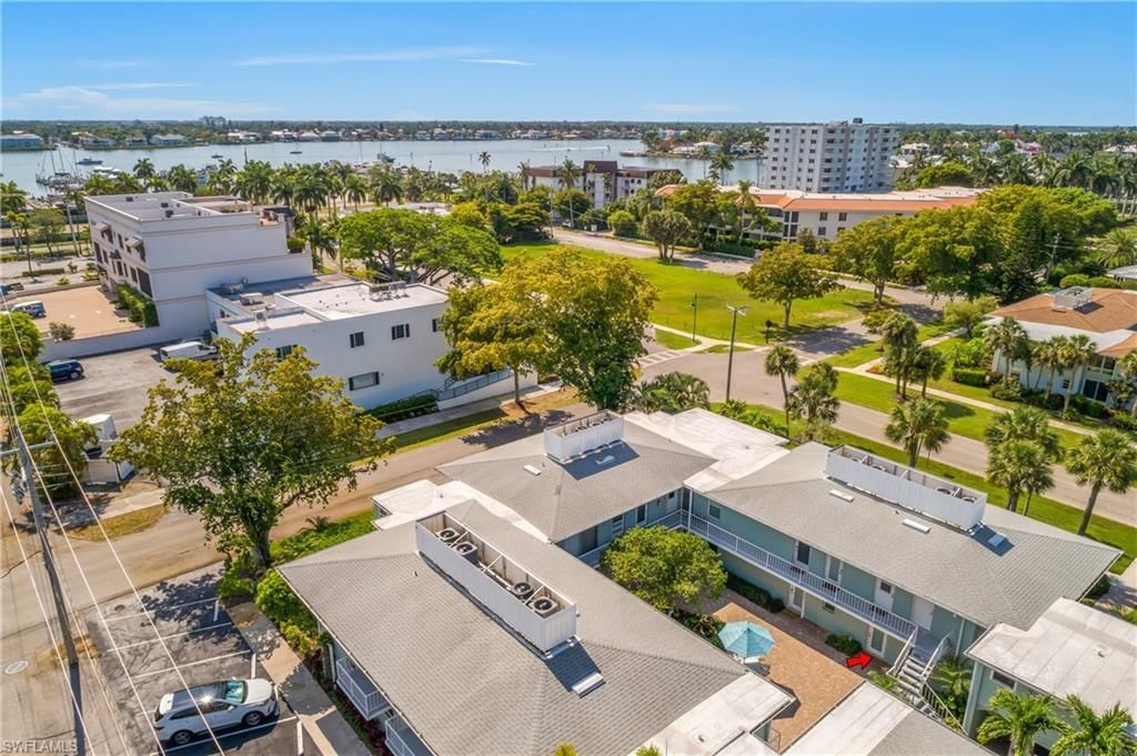 663 12th Ave S, Unit 663, Naples, FL 34102 Photo