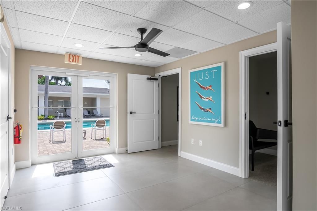 663 12th Ave S, Unit 663, Naples, FL 34102 Photo