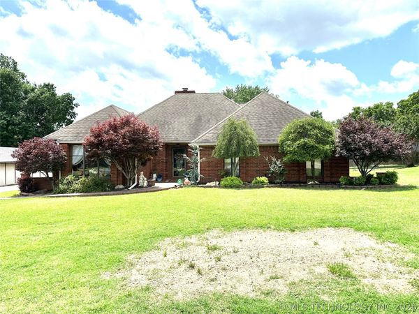 604 Nelson , McAlester, OK 74501