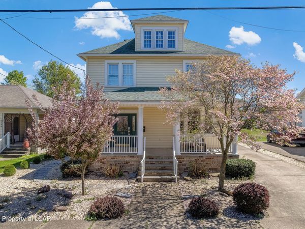 102 Dennison Street, Wyoming, PA 18644