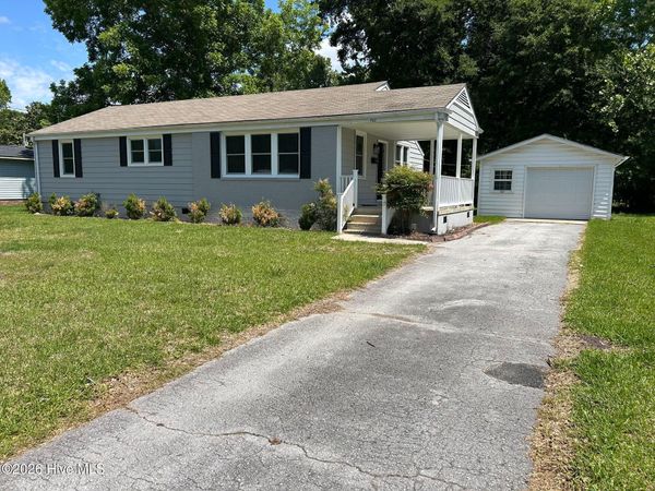 702 Sioux Drive , Jacksonville, NC 28540