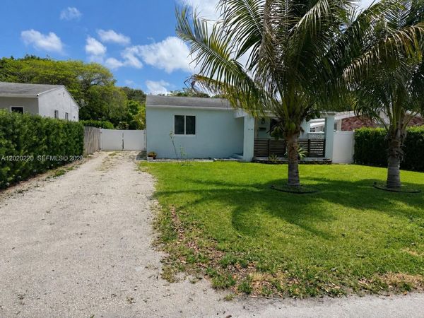 2726 Taylor St , Hollywood, FL 33020