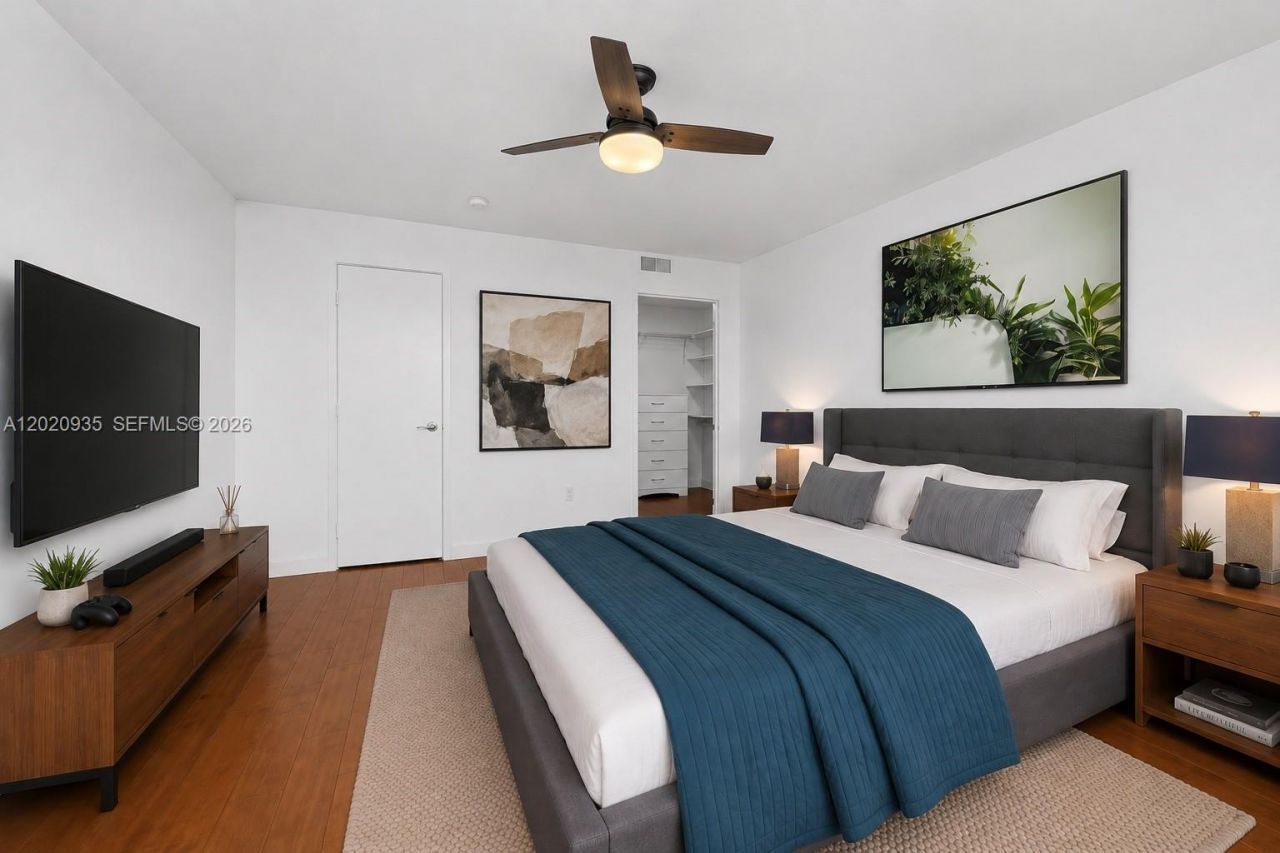 800 West Ave, Unit 527, Miami Beach, FL 33139 Photo