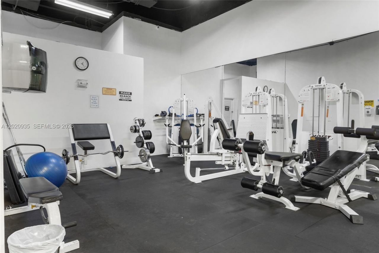 800 West Ave , Unit 527, Miami Beach, FL 33139 Photo