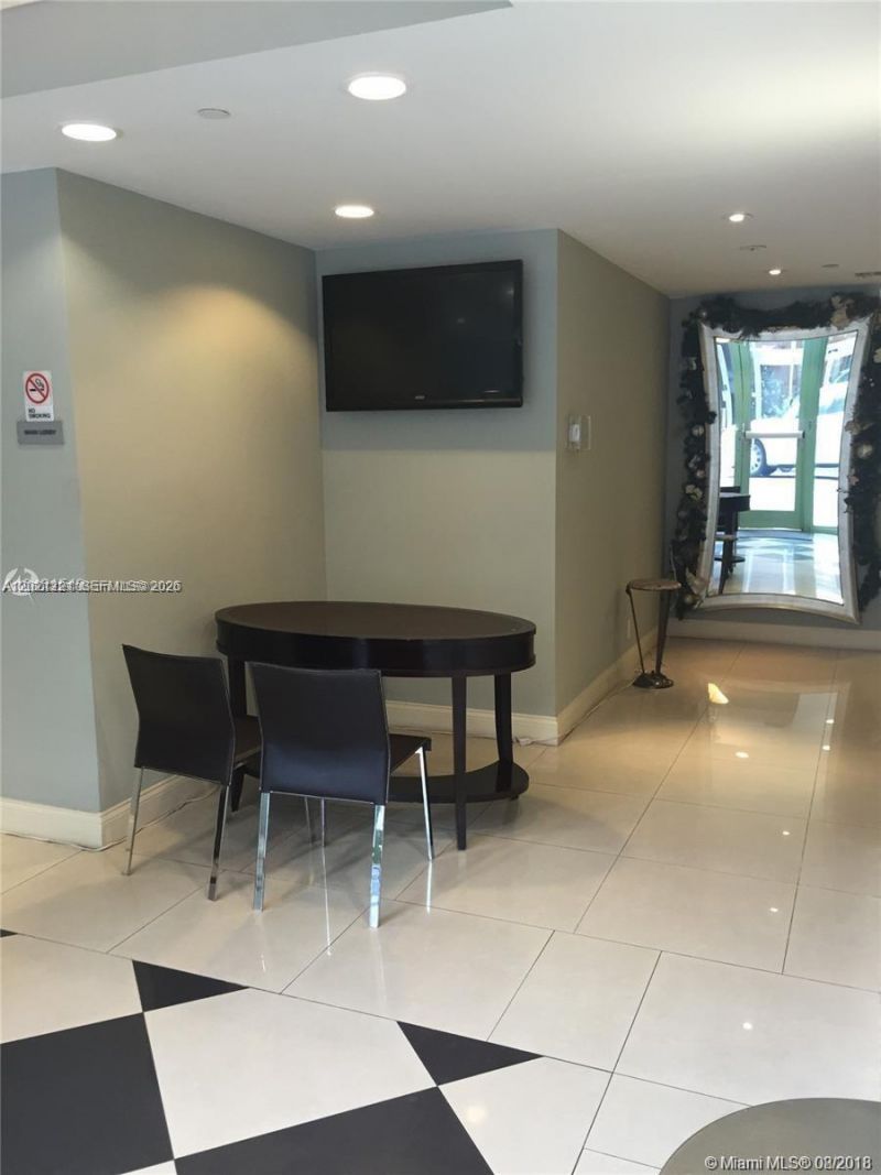 111 E Flagler St , Unit 1310, Miami, FL 33131 Photo