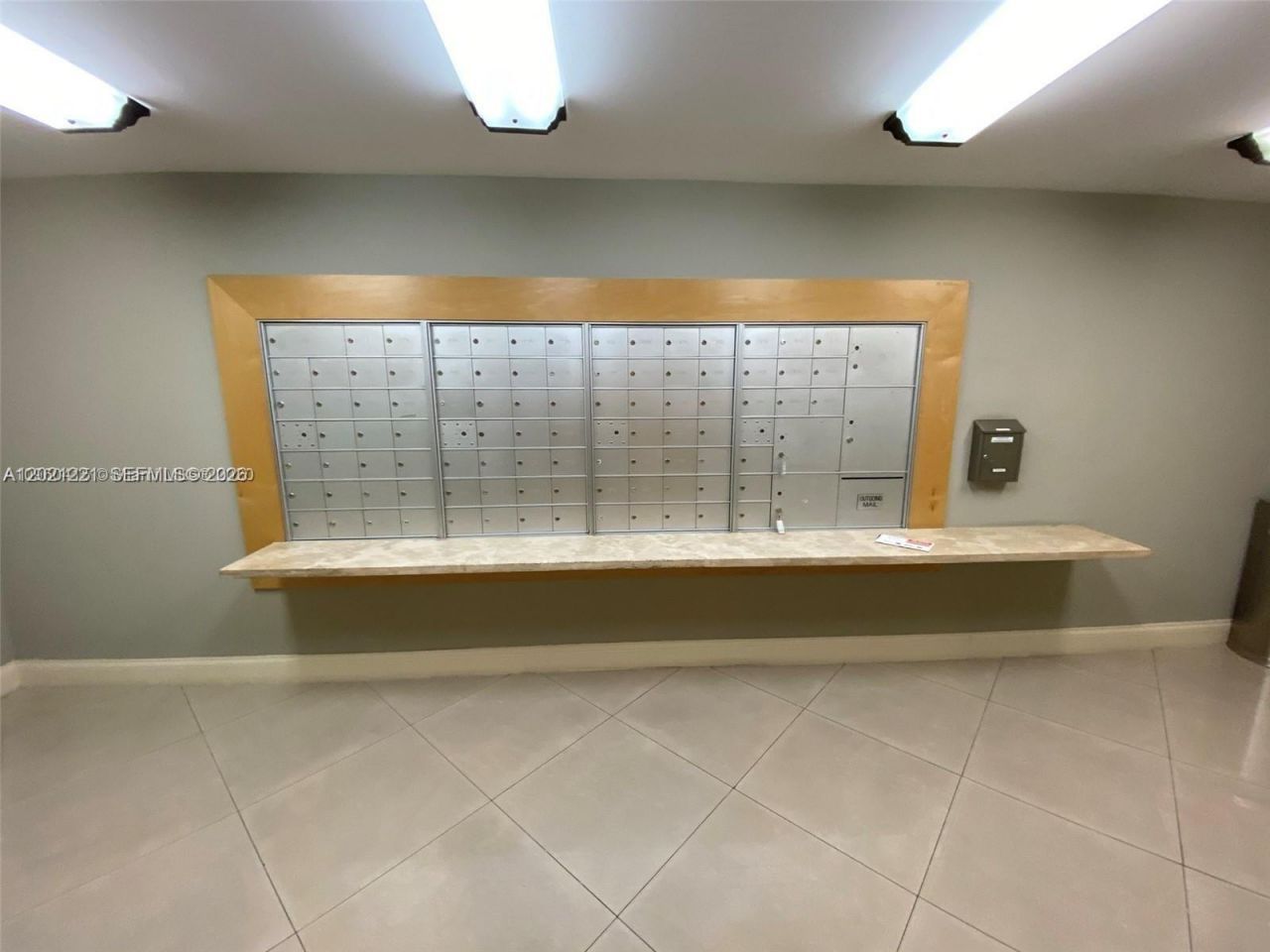 111 E Flagler St , Unit 1310, Miami, FL 33131 Photo