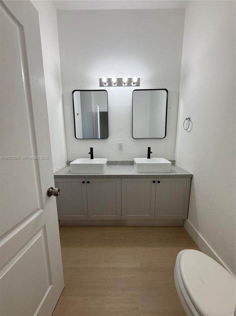 1247 NE 23rd Ave , Pompano Beach, FL 33062 Photo