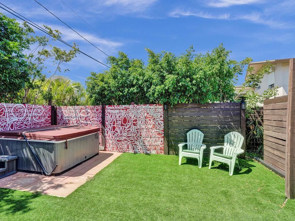 2099 NE 4th Court, Boca Raton, FL 33431 Photo