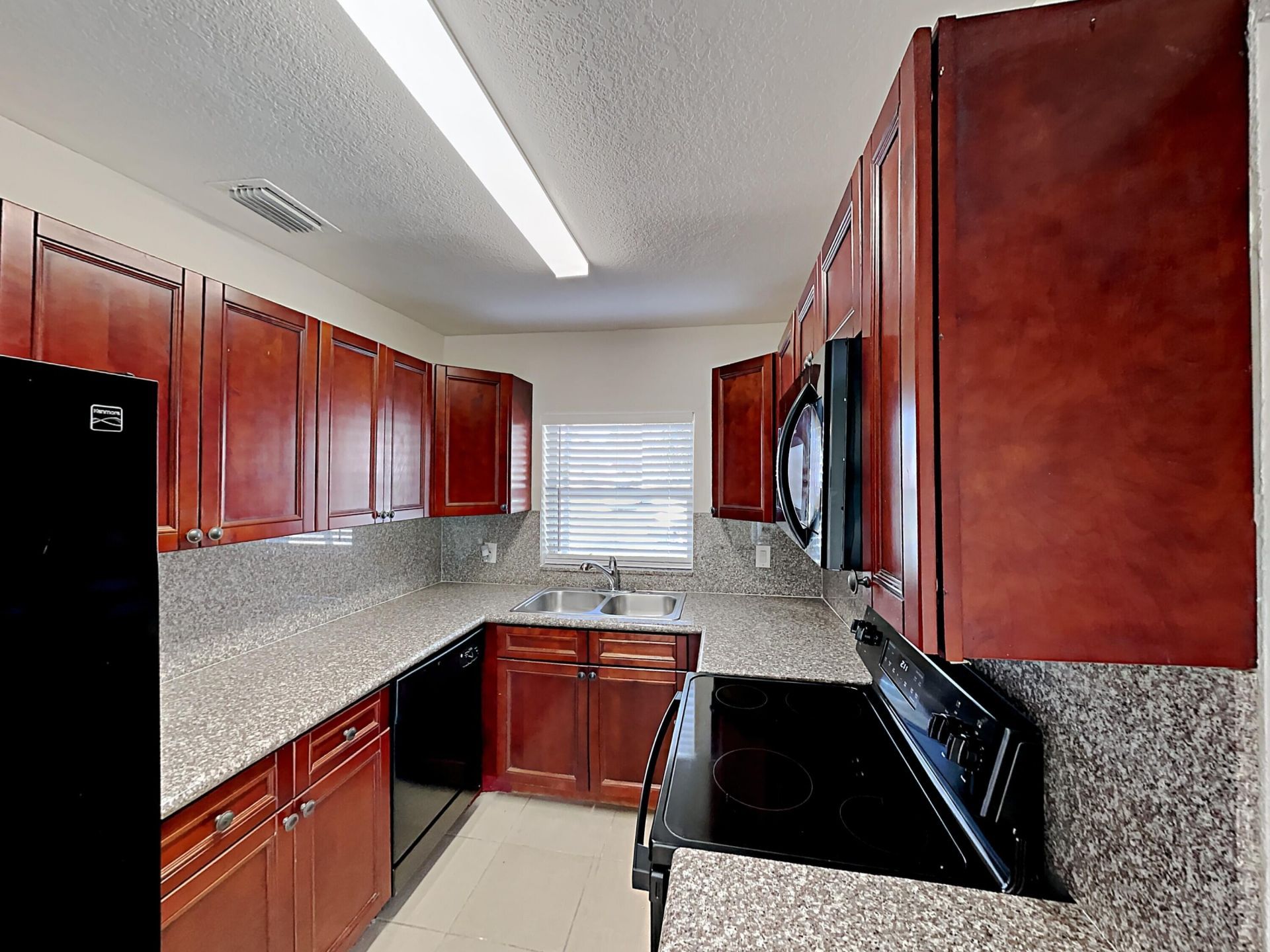 1230 SW 6th Way, Deerfield Beach, FL 33441 Photo
