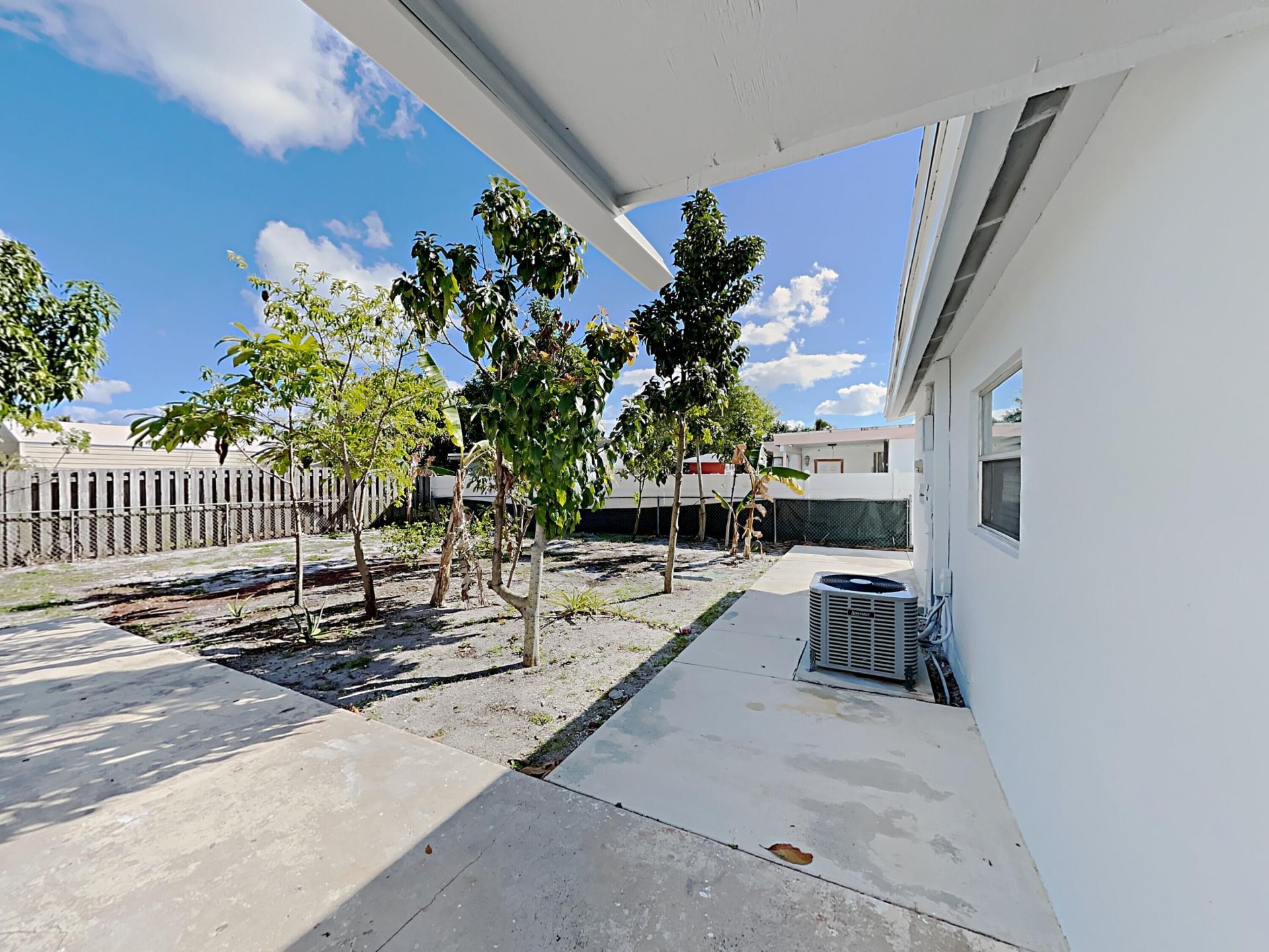 1230 SW 6th Way, Deerfield Beach, FL 33441 Photo