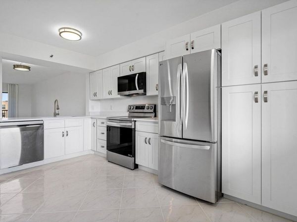 14475 Strathmore Lane, Unit 707, Delray Beach, FL 33446