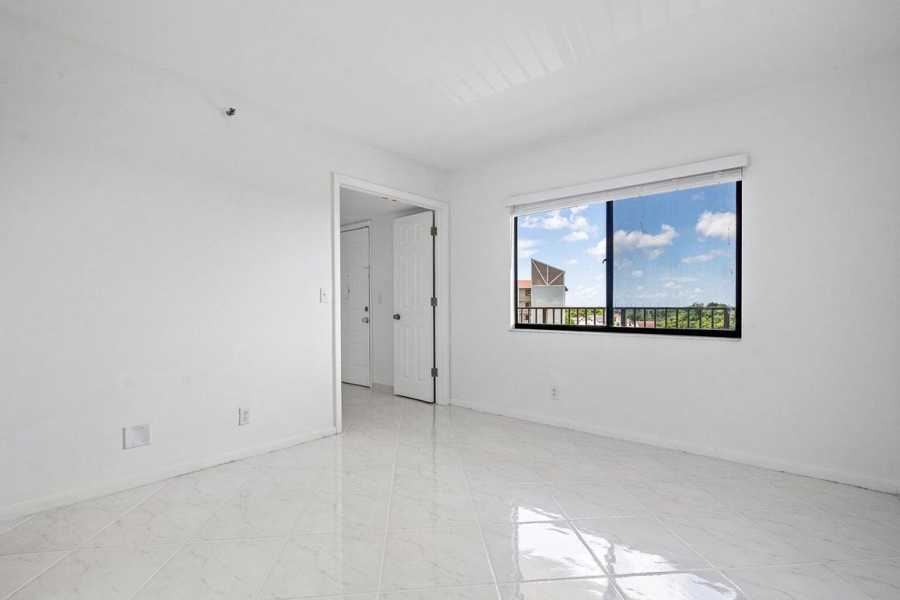 14475 Strathmore Lane, Unit 707, Delray Beach, FL 33446 Photo