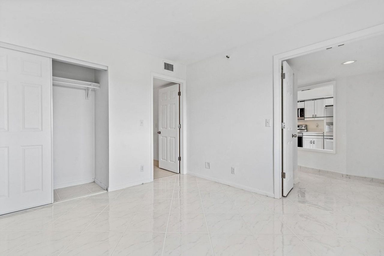 14475 Strathmore Lane, Unit 707, Delray Beach, FL 33446 Photo