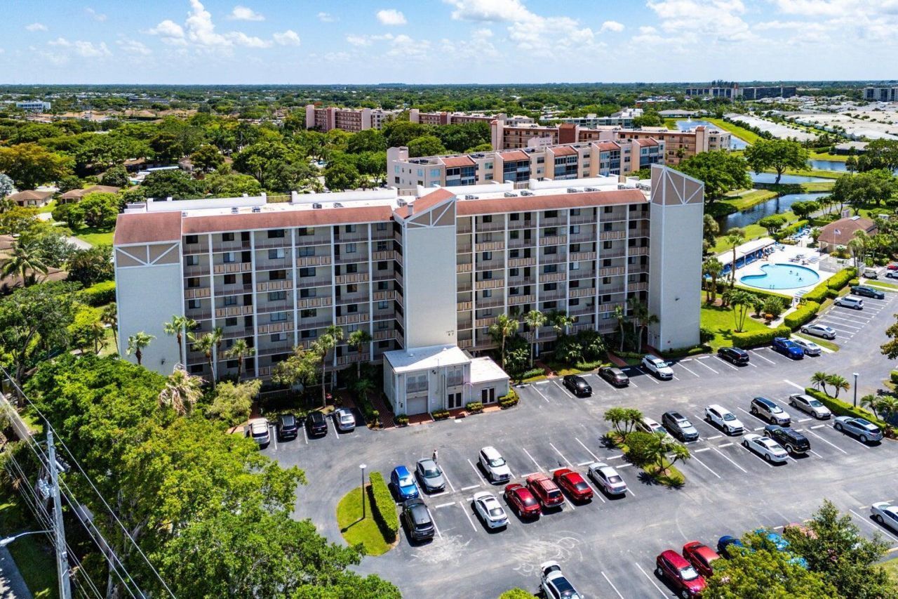 14475 Strathmore Lane, Unit 707, Delray Beach, FL 33446 Photo