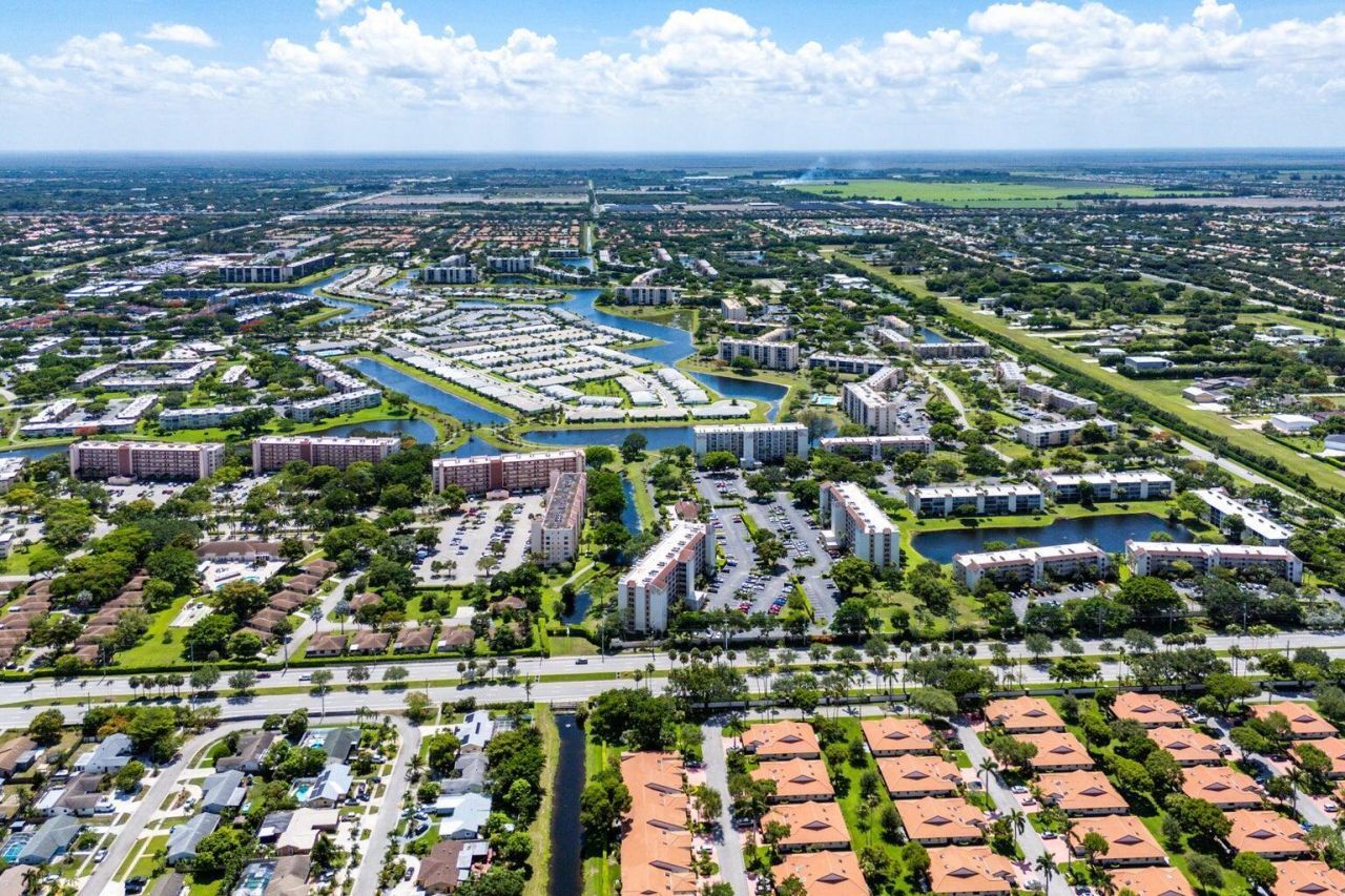 14475 Strathmore Lane, Unit 707, Delray Beach, FL 33446 Photo