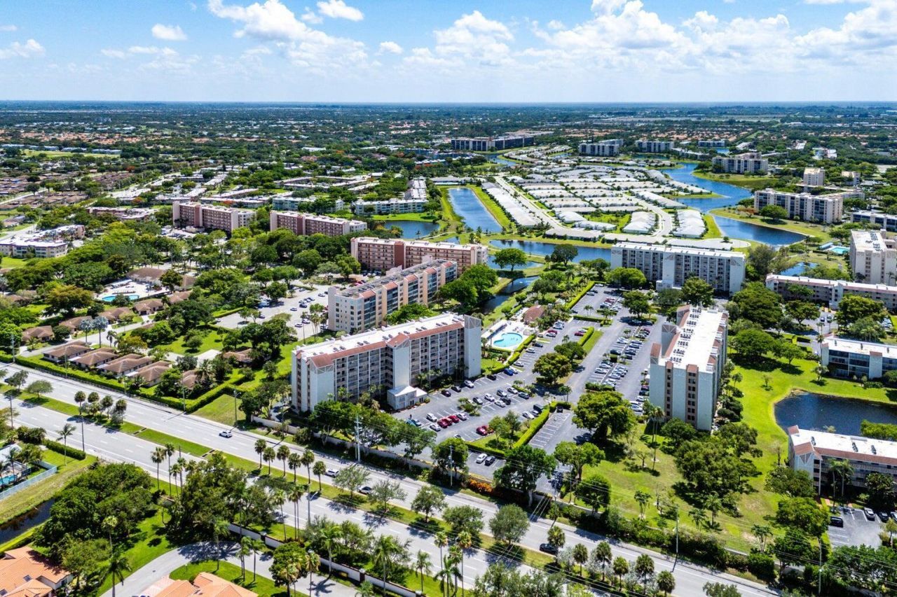 14475 Strathmore Lane, Unit 707, Delray Beach, FL 33446 Photo