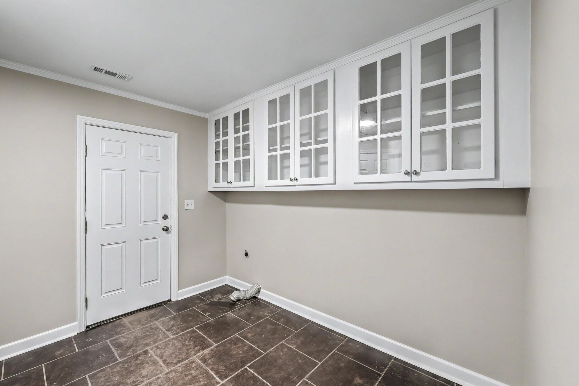 103 Tweed Court Photo 25