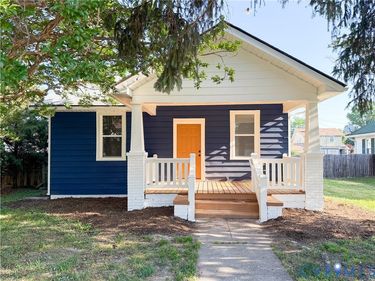 212 Norfolk Avenue , Colonial Heights, VA 23834
