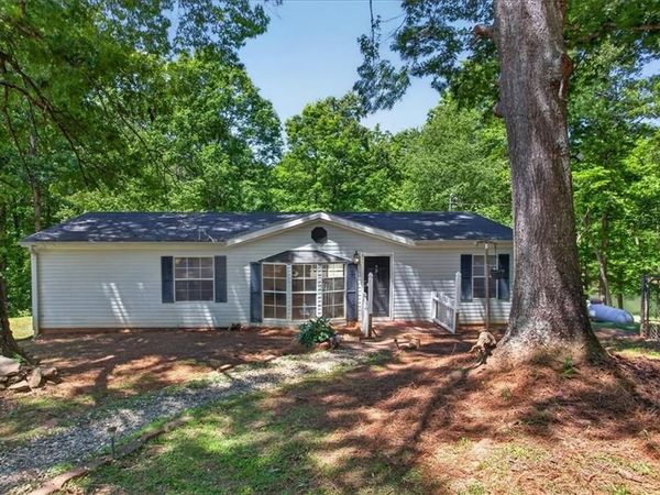 281 Dogwood Circle , Ellijay, GA 30540
