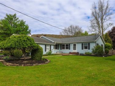 41 Lloyd Drive, Horseheads, NY 14845