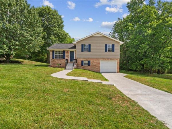 107 Darvin Lane, LaFayette, GA 30728