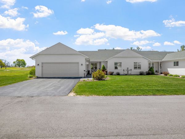 530 Otto Way, Elkhart Lake, WI 53020